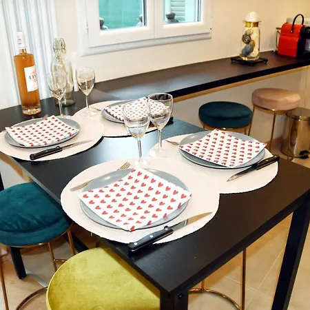 Le Jardin Du Port Nice