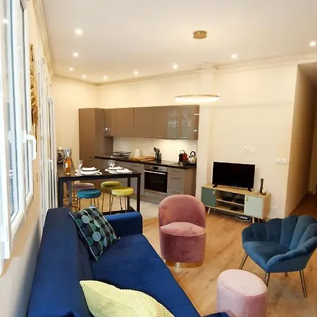 Le Jardin Du Port Apartament