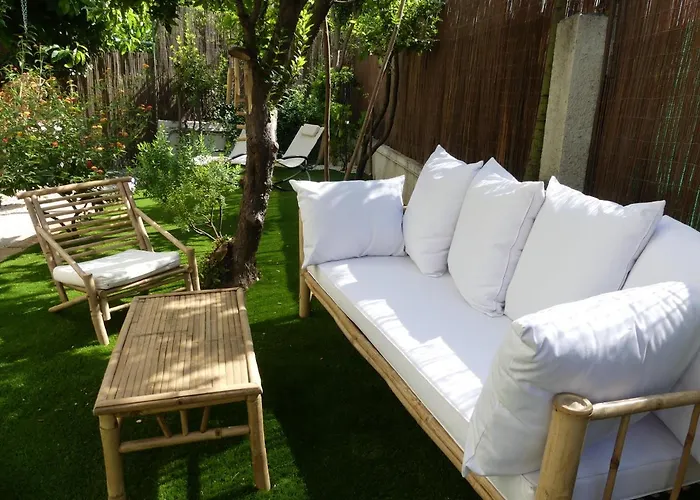 Апартаменты Le Jardin Du Port Ницца