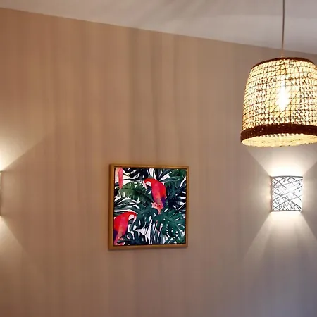 Apartment Le Jardin Du Port Nice