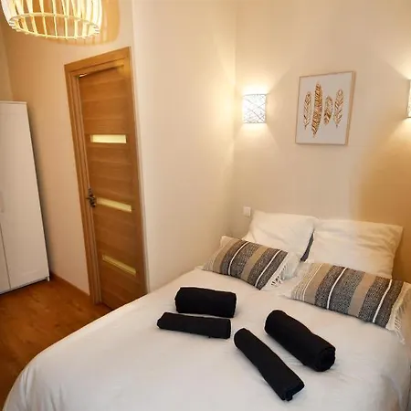 Apartment Le Jardin Du Port